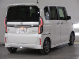 ボディクリーニング後、愛車をピカピカの状態へ保護するコーティング「ブライトパック」がおススメです!水垢がつきにくく、手入れがしやすくなりますよ!いつも愛車をきれいにしておきたい方におススメです。