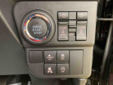 お車の状態をしっかりとお伝えするために1台の車両に付き40枚以上の画像を用意しております。外装はもちろん、室内の装備やお車の特徴などごらんください。