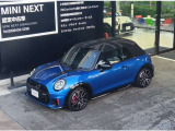 MINI YOURS ソフトトップを装備しております。