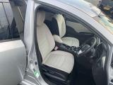 運転席前列シートです。