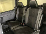 ゆとりある広々とした車内空間は、ドライブを始め買い物やレジャーなど、幅広く活躍します。一人でもみんなとでもお出かけを楽しみましょう!