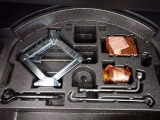 パンク修理キット装備