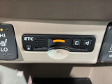 いまや快適なカーライフに欠かせないETCが付いています。