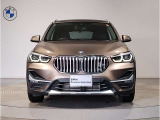 ☆BMWの代名詞とも言える【キドニーグリル】一目見ただけでBMW車であると認識できる確固たるアイコンとして存在感を放ちます☆