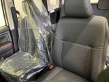 フロントシートです。ゆったり運転ができます。長距離ドライブもラクラク♪♪
