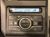 車内空調は&rdquo;AUTOエアコン&rdquo;にお任せ。運転に集中出来ますよ!