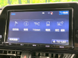 【純正ナビ】人気の純正ナビを装備。オーディオ機能も充実しており、Bluetooth接続すればお持ちのスマホやMP3プレイヤーの音楽を再生可能!毎日の運転がさらに楽しくなります!!