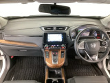 【前方視界】開放的な前方視界!運転がしやすく疲れにくいです♪窓が大きく、見通しがとっても良いおクルマですよ♪