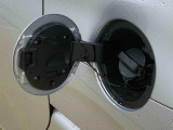 WEB店舗の中古車本部では仕上げ後すぐWEB掲載しております。まだ店頭に出ていない車両ですので見つけたときがチャンスかも。最寄りの店舗まで配送いたしますのでお気軽にお問い合わせください。