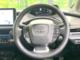 【純正革巻きステアリング】上質な革を使用することで、手にしっかり馴染みとても運転しやすいハンドルです♪