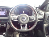 ハンドルは軽やかに回り 気持ちよく運転が出来ます