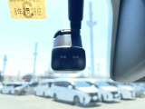 前後にドライブレコーダー装備です!もしもの時やあおり運転の証拠映像は自分の身を守る為にも必要ですね!