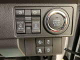 WEB掲載時にはお車に付いている装備と、様々な写真をたくさん載せるように心がけております。1台1台特徴をとらえたキャッチコメントを掲載しています。
