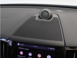 【Bowers&Wilkins】世界のオーディオファン垂涎のプレミアムサウンドシステムを搭載。コンサートホールのベストポジションに相当する音場空間を忠実に再現。乗る人すべてに驚きの音響体験を提供します