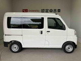 車両右側面からの写真になり。車をご覧になりたい時はお気軽に最寄りの店舗へご相談下さい。