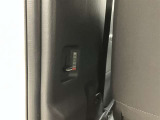 ETC車載器搭載しております。高速道路も料金支払いレーンに並ばず通過でき、とても便利です。ETCカードもお車購入時に入会する事ができます。お気軽にお問い合わせ下さい。
