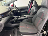 【車内ルームクリーニング済】専門スタッフにより車内はきれいにルームクリーニングを行っております。