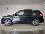 【BMWのxDrive】xDriveはいかなる状況下でも安定した走りを実現しています。 これによりストレスなく運転できることはもちろんのこと、安全性能も向上しています。