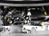 エンジンルームも隅々まで綺麗に洗浄しています