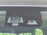 【三菱e-Assist】走行中に前方の車両等を認識し、衝突しそうな時は警報とブレーキで衝突回避と被害軽減をアシスト。より安全にドライブをお楽しみいただけます。
