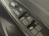 【パワーウインドウ】運転席のスイッチで、各席の窓ガラスの開閉ができます!あると便利ですよね!