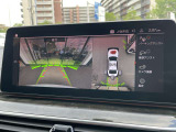 BMWを熟知したメカニックによる、360度の納車前点検。ドイツ本国と同様の教育・訓練を受けたメカニックが徹底的に点検、整備した後にお客様にお引渡しします。