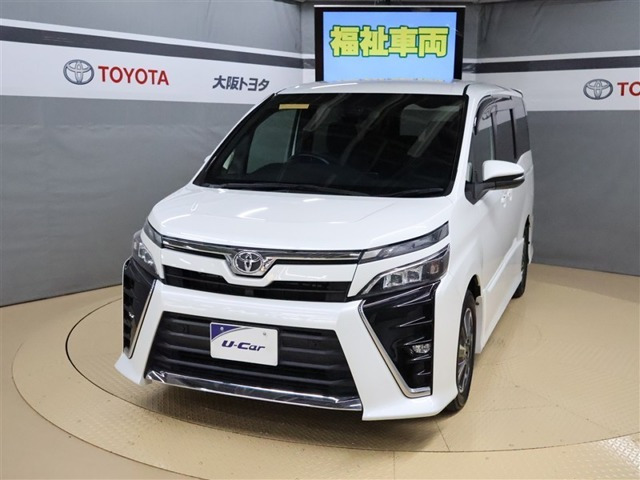 トヨタ ヴォクシー 