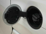 特に気になる室内は、360&deg;viewで室内をご覧いただけるように専用カメラ撮影しております。実際に運転席に座って眺めているみたいな臨場感が体験できます。