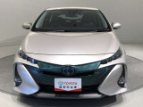 「フロントマスク」です。車の印象を決めるのは【顔】。この車の顔つきは、きっとあなたにピッタリ!?