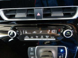オートエアコンを装着しておりますので車内をお好みの快適な温度に保つことが可能です!