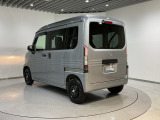 ご納車までの期間ですが、県内のお客様は1、2週間、県外のお客様は2、3週間ほどでご納車が可能となります。但し、書類の状況によっては多少の前後もありますので、その際には何卒ご了承下さい。