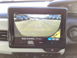 駐車が苦手な方でも安心なバックカメラつき。