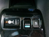 パーキングアシスト機能付き駐車が苦手な方へ便利な機能です