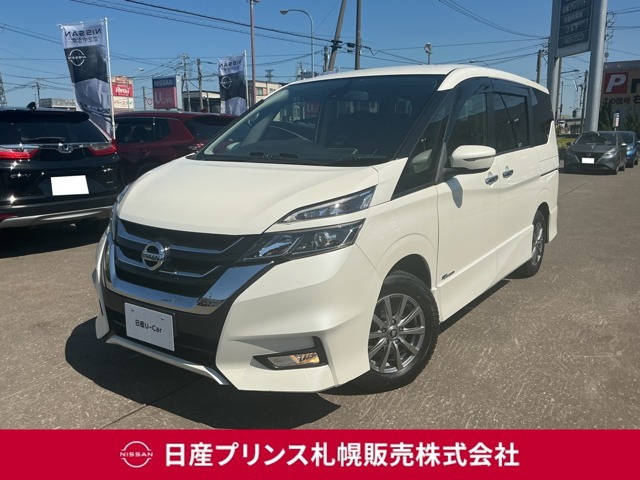 セレナ 2.0 ハイウェイスター 4WD 