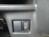 冬季も安心 運転席シートヒーター