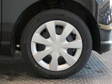 R8年式夏タイヤ155/65R14ダンロップ製です。