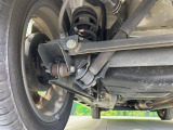 お車を安心してお乗りいただく為には、足回りの定期点検が欠かせません。サービスサポート(有償保証)では無料点検もご提供しており、安心のカーライフをお過ごしいただけるサポート体制が整っています。