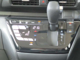 車内快適にオートエアコン