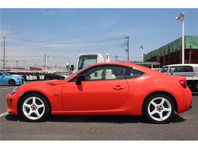 トヨタ 86 2.0 GT ソーラーオレンジ リミテッド の中古車詳細 (31,000