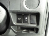 運転席から操作ができる電動パワースライドドア!乗り降りに便利なうれしい装備です!