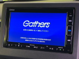 【メーカー純正ナビ】インテリアに溶け込むスタイリッシュな「専用設計」メーカーナビを装備♪視認性や操作性など基本性能にも優れ、より上質なカーライフをお楽しみいただけます。