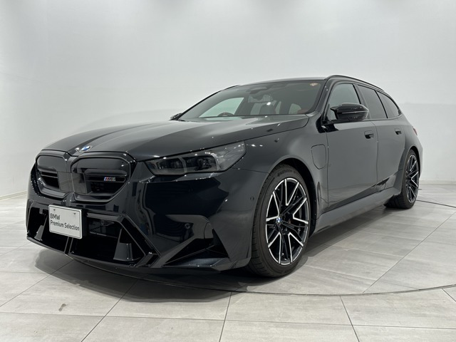 BMW M5ツーリング 
