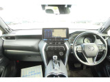 すっきりとした運転席回り☆