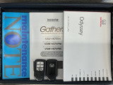 スマートキーは鍵をバッグに入れたままでもドアロックの開閉やエンジンのON・OFFができます。夜間や雨の日も鍵を探さなくて良いので便利です。