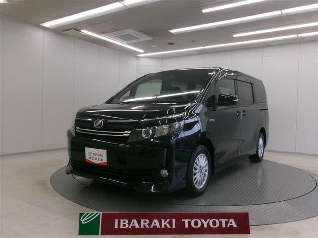トヨタ ヴォクシー 