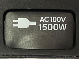 【1500Wアクセサリーソケット(電源ソケット)】電源からケーブルをつなげば、スマートフォンなどの電子機器の充電などを行うことができます!ゲーム機器や、カメラの充電にも便利ですね。