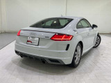 【Tel】042-511-2610【Mail】mail@audi-tachikawa.jp