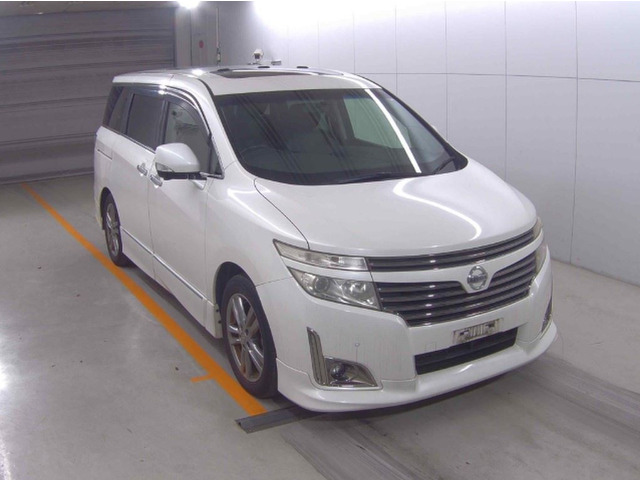 日産 エルグランド 