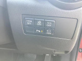 パーキングセンサーやフロントカメラ付きで安心して運転できます。