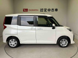 車両右側面からの写真になります。車をご覧になりたい時はお気軽に最寄りの店舗へご相談下さい。